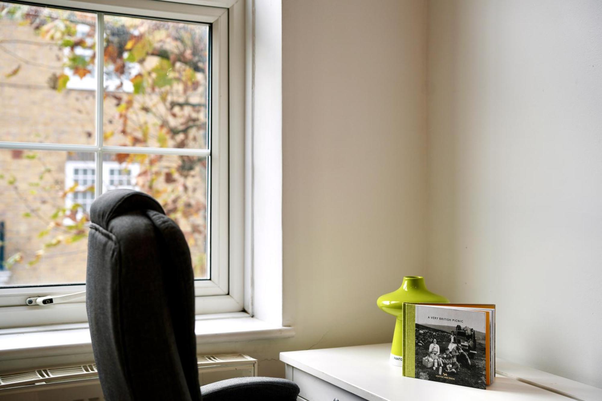 The Chic Townhouse In Kings Cross!!! 3 Floors Apartment London Bagian luar foto