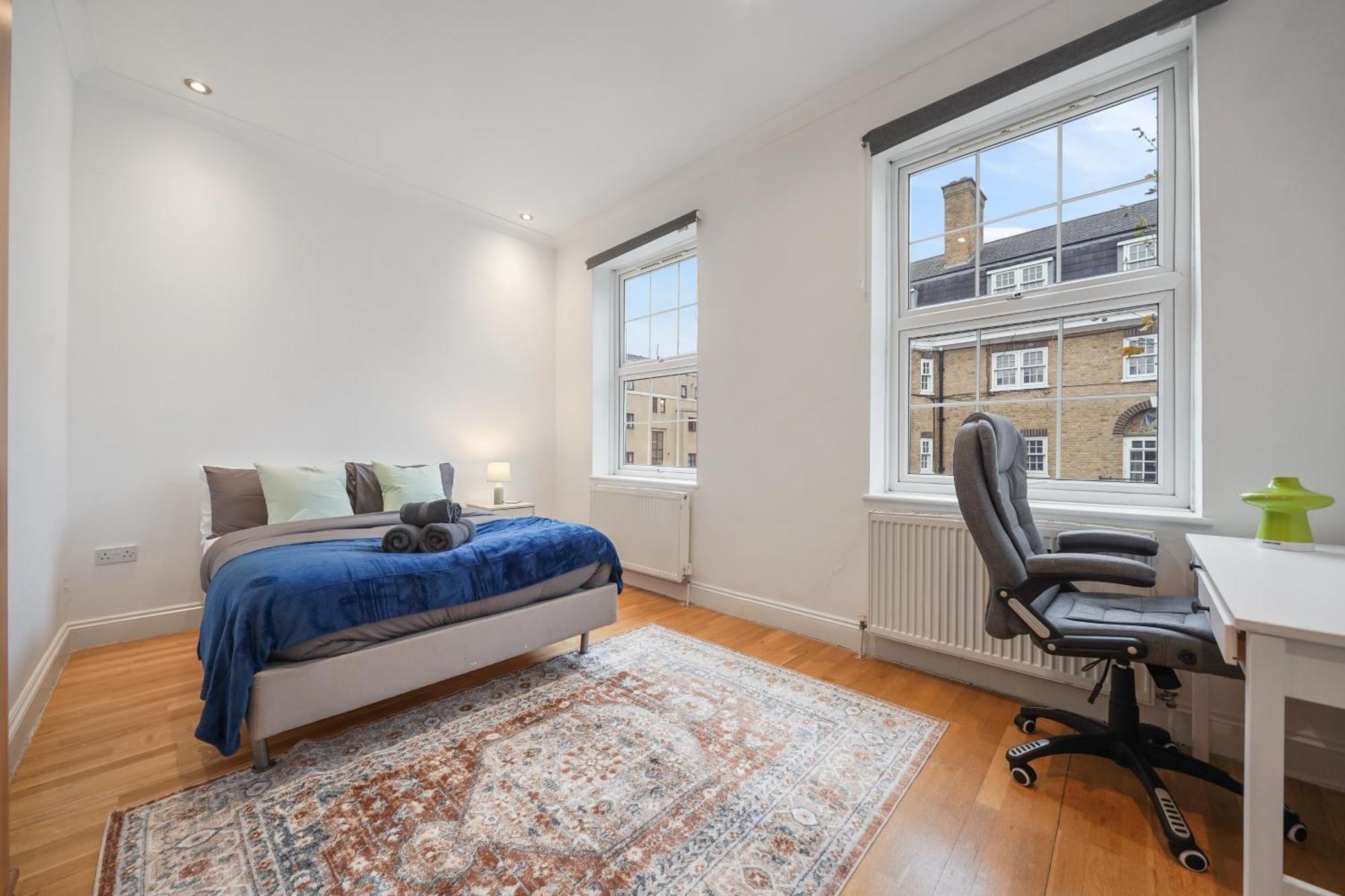 The Chic Townhouse In Kings Cross!!! 3 Floors Apartment London Bagian luar foto