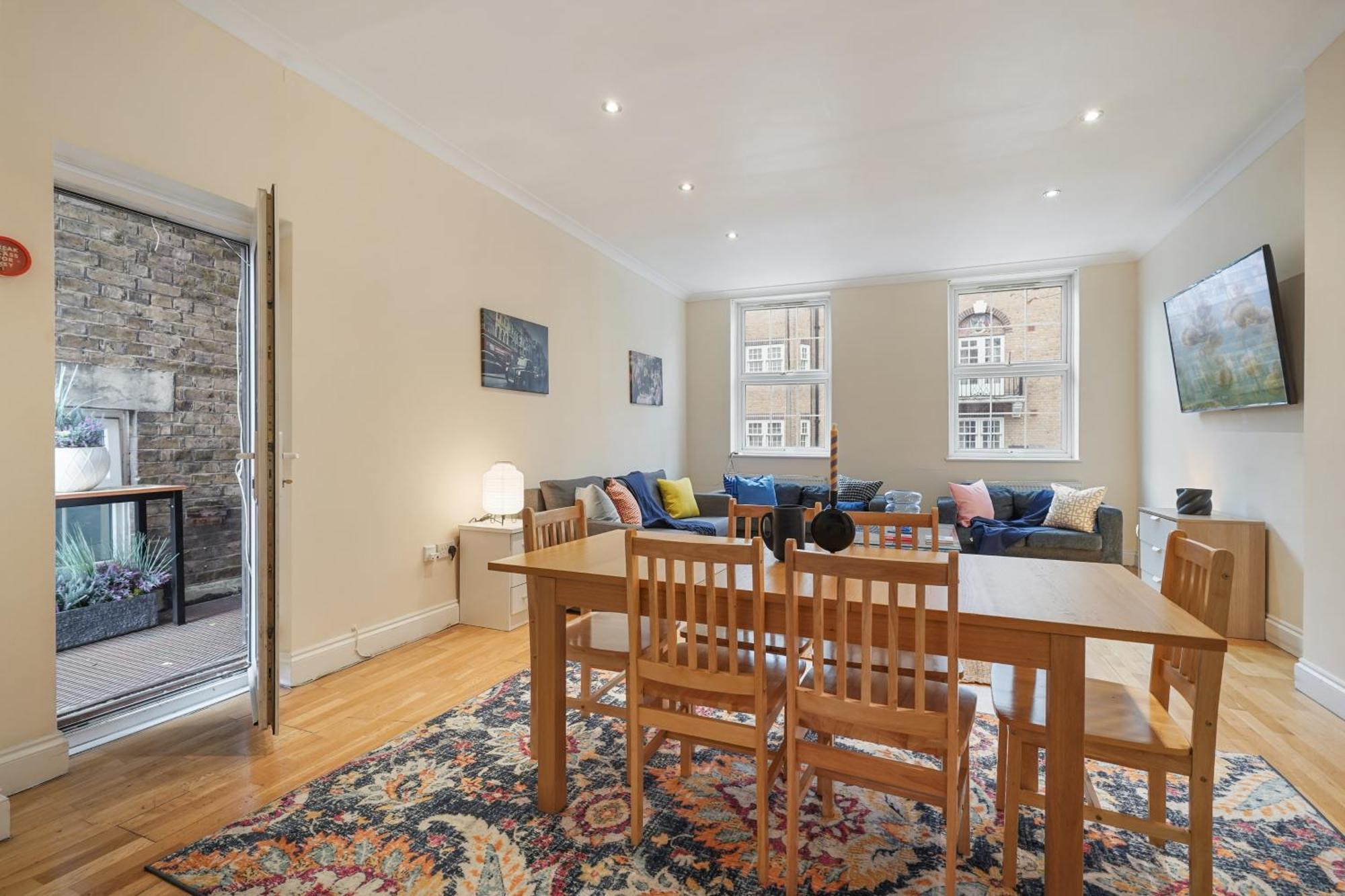 The Chic Townhouse In Kings Cross!!! 3 Floors Apartment London Bagian luar foto