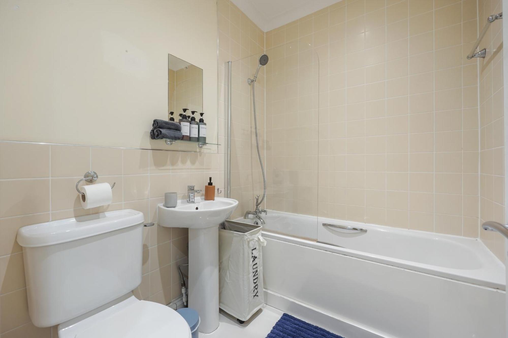 The Chic Townhouse In Kings Cross!!! 3 Floors Apartment London Bagian luar foto